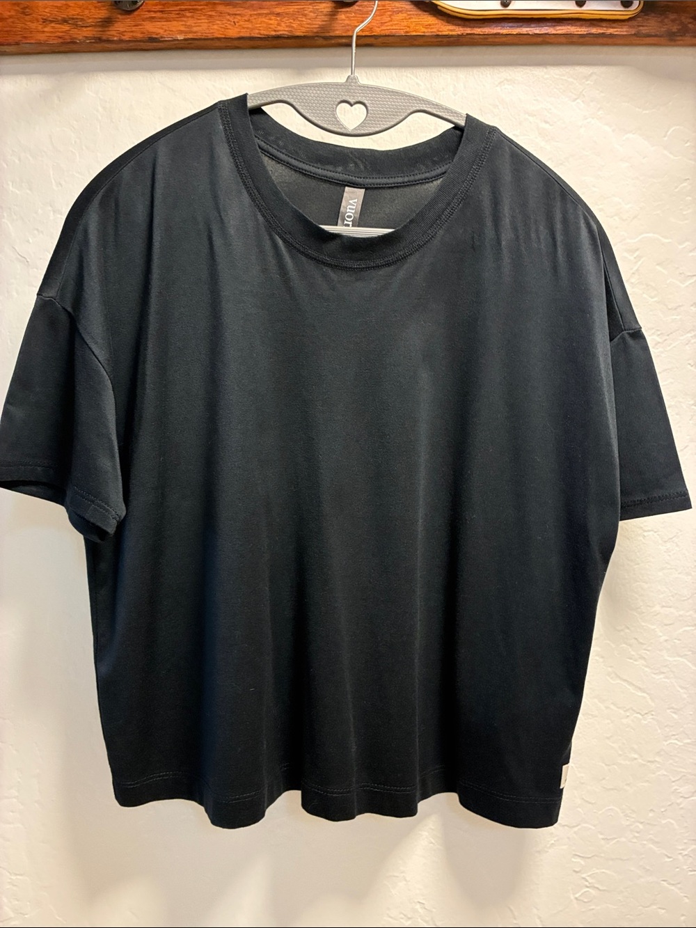 Vuori Black Women’s Crew Neck T-Shirt Size XS